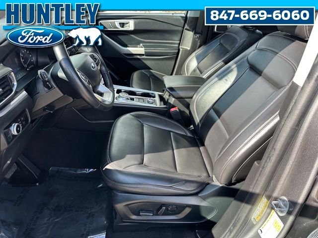 2023 Ford Explorer XLT SUV