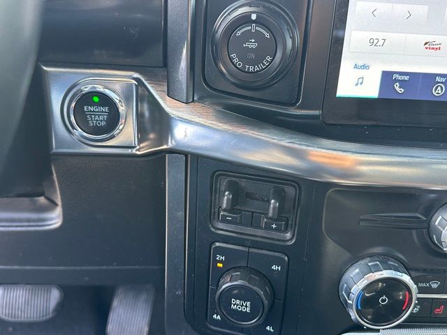 2023 Ford F-150 Lariat Truck SuperCrew Cab