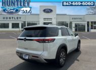 2023 Nissan Pathfinder SL SUV