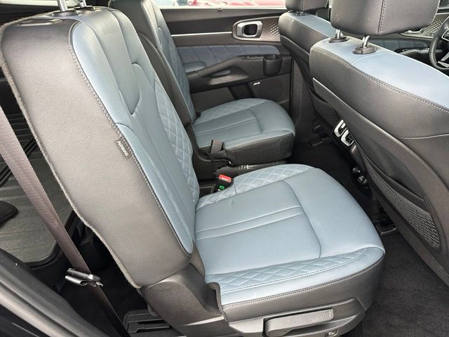2025 Kia Sorento Plug-In Hybrid SX Prestige SUV