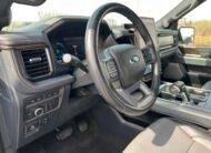 2022 Ford F-150 Lightning Lariat Truck SuperCrew Cab