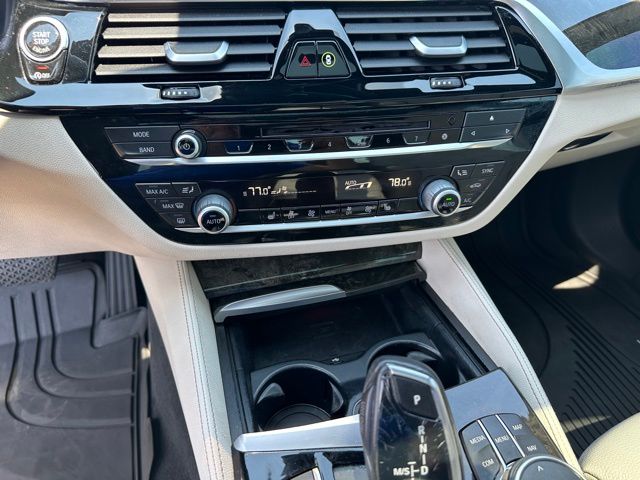 2017 BMW 540i 540i xDrive Sedan