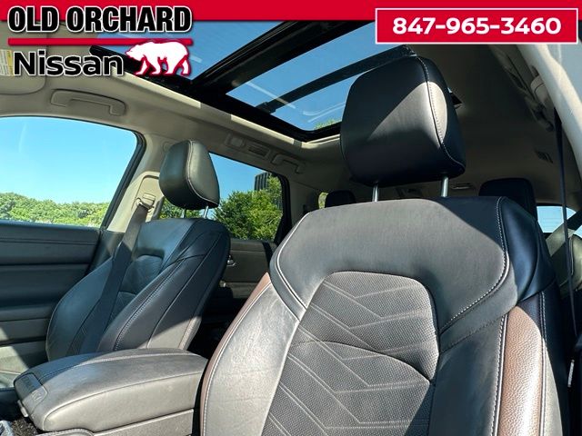 2023 Nissan Pathfinder Platinum SUV