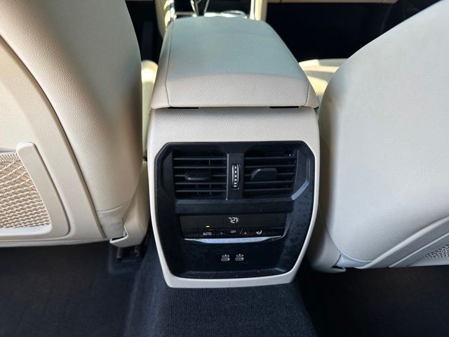 2021 BMW 330i 330i xDrive Sedan
