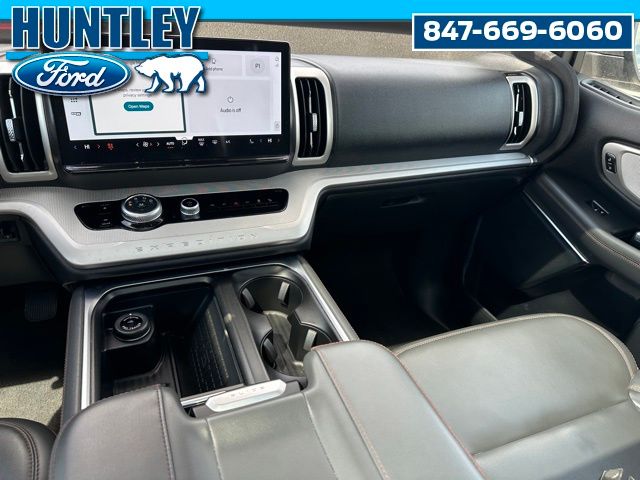 2025 Ford Expedition Active SUV