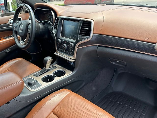 2017 Jeep Grand Cherokee Summit SUV