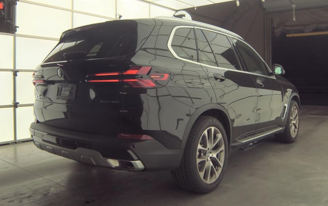 2025 BMW X5 xDrive40i SUV