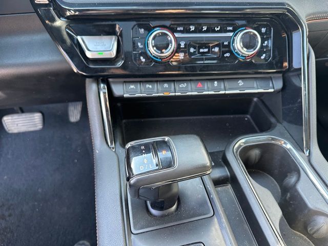 2024 GMC Sierra 1500 AT4 Truck Crew Cab