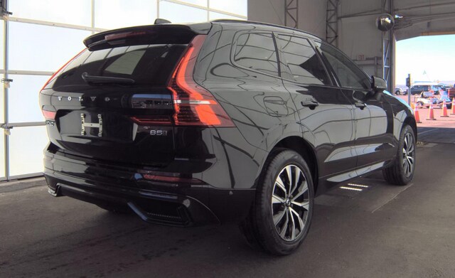 2025 Volvo XC60 B5 Plus SUV