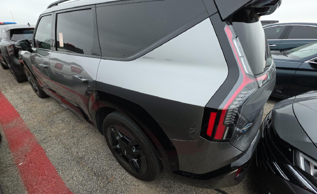 2024 Kia EV9 GT-Line SUV