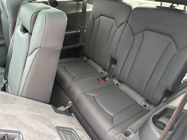 2025 Audi Q7 55 Premium Plus SUV