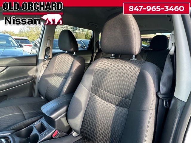 2018 Nissan Rogue SV SUV