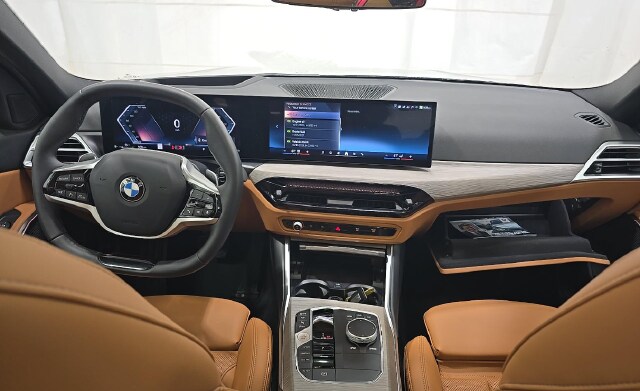 2025 BMW 330i 330i xDrive Sedan