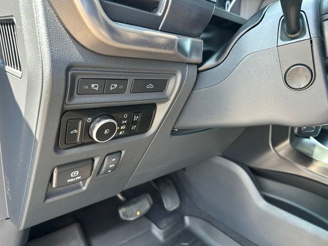 2023 Ford F-150 Raptor Truck SuperCrew Cab