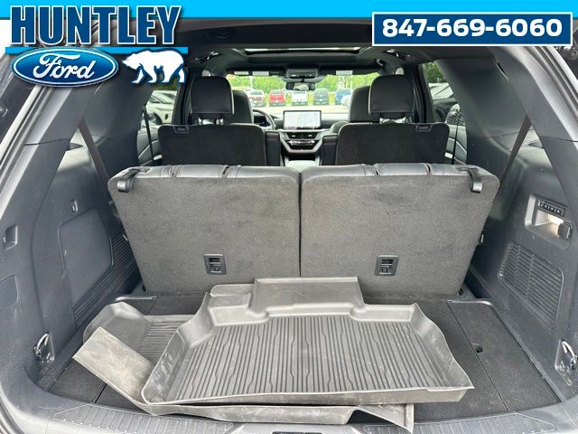 2025 Ford Explorer ST-Line SUV
