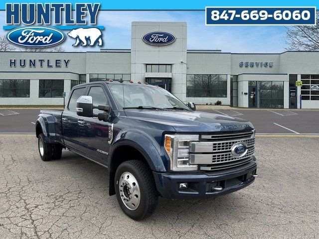 2019 Ford F-450 Platinum Truck Crew Cab