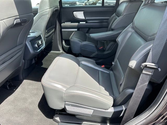 2025 Ford Expedition Active SUV