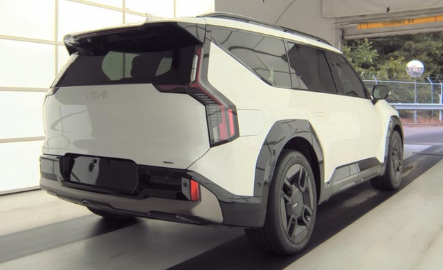 2024 Kia EV9 GT-Line SUV