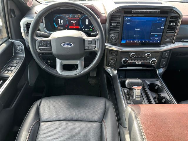 2022 Ford F-150 Lariat Truck SuperCrew Cab