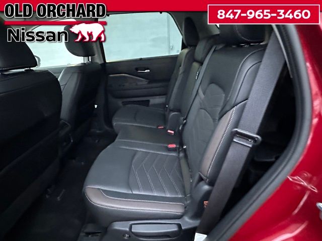 2024 Nissan Pathfinder Platinum SUV