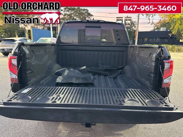 2024 Nissan Titan PRO-4X Truck