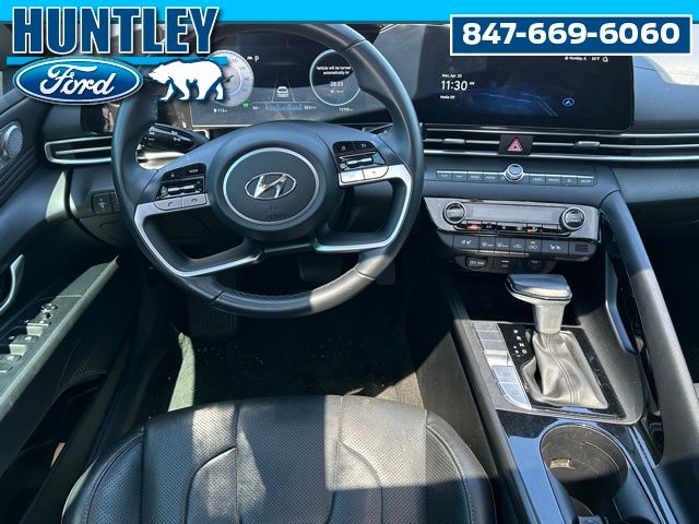 2023 Hyundai Elantra HEV Limited Sedan