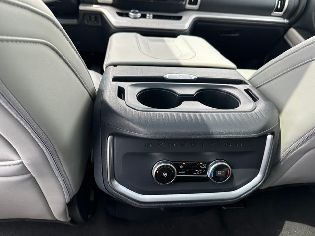 2025 Ford Expedition Active SUV