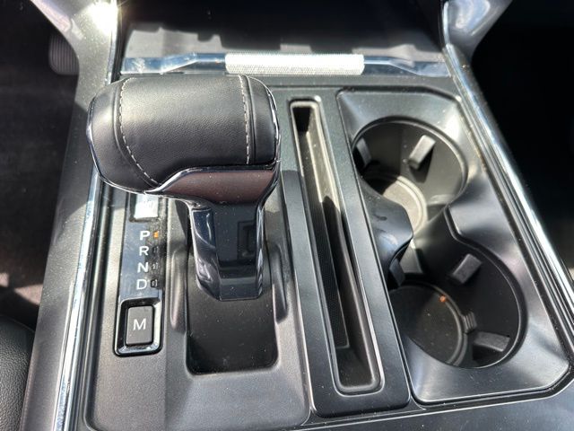2023 Ford F-150 Lariat Truck SuperCrew Cab