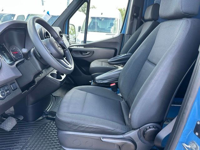 2024 Mercedes-Benz Sprinter 2500 Crew 144 WB Van