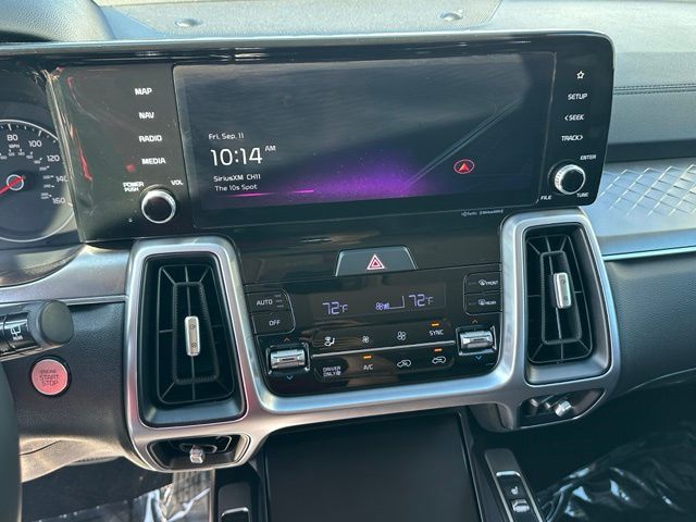 2023 Kia Sorento Hybrid EX SUV