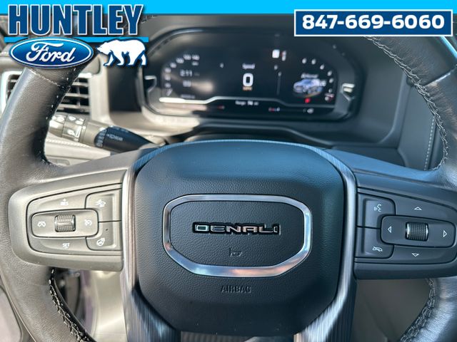 2023 GMC Yukon Denali Ultimate SUV