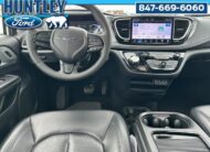 2024 Chrysler Pacifica Plug-In Hybrid Select Van Passenger Van