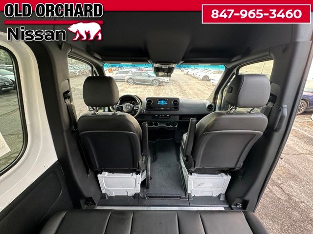 2024 Mercedes-Benz Sprinter 2500 Crew 144 WB Van