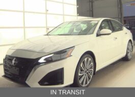 2024 Nissan Altima 2.5 SL Sedan