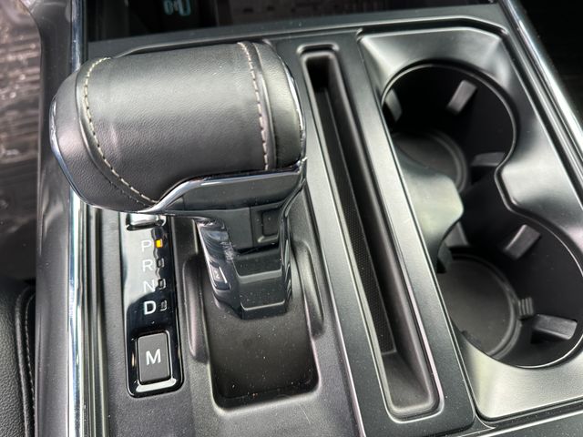 2023 Ford F-150 Lariat Truck SuperCrew Cab