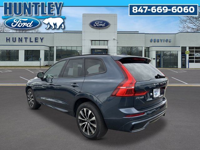 2025 Volvo XC60 B5 Core SUV