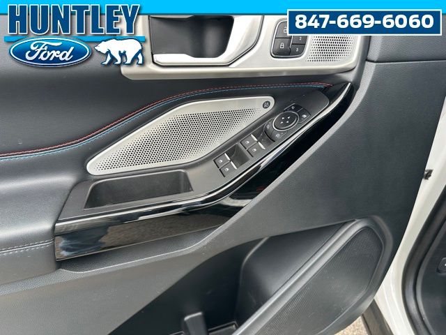 2023 Ford Explorer ST SUV