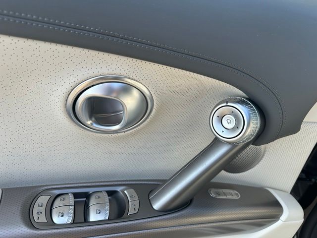 2025 Genesis GV60 Advanced SUV