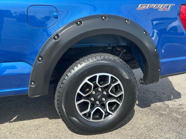 2022 Ford F-150 XLT Truck SuperCrew Cab