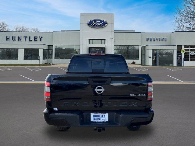 2024 Nissan Frontier SL Truck Crew Cab