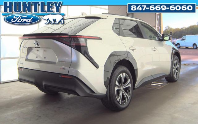 2024 Toyota bZ4X XLE SUV