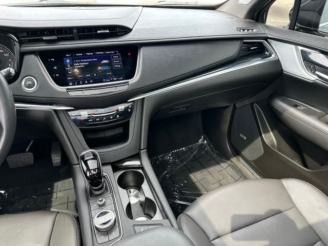 2024 CADILLAC XT5 Premium Luxury SUV
