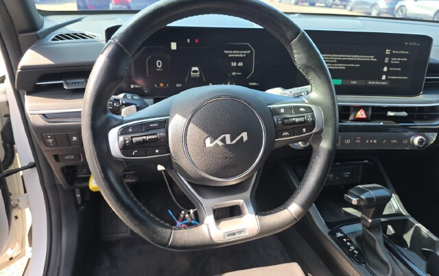 2025 Kia K5 GT Sedan