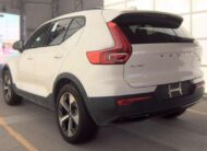 2025 Volvo XC40 B5 Plus Dark Theme SUV