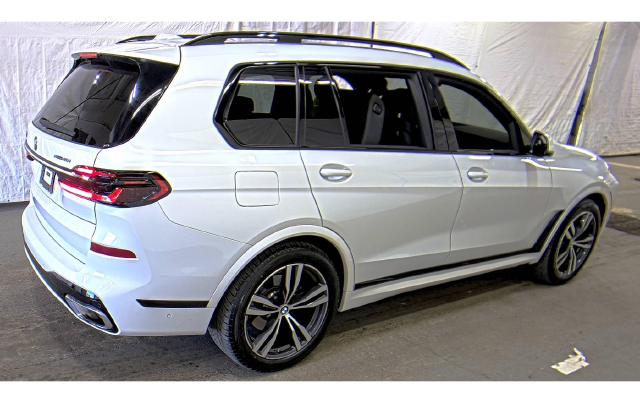 2024 BMW X7 xDrive40i SUV
