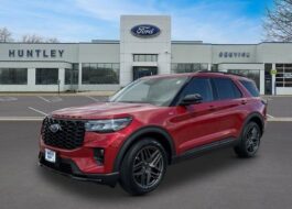 2025 Ford Explorer ST-Line SUV