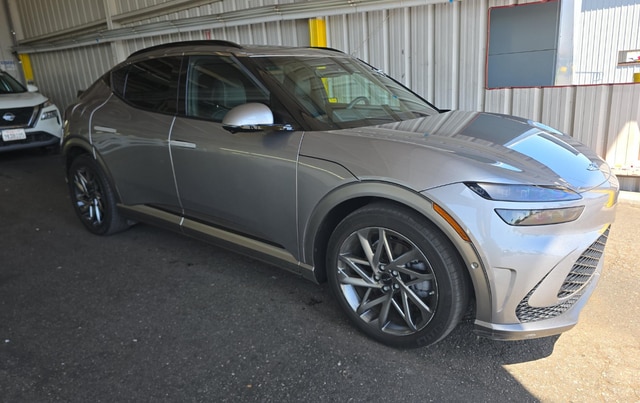 2023 Genesis GV60 Advanced SUV