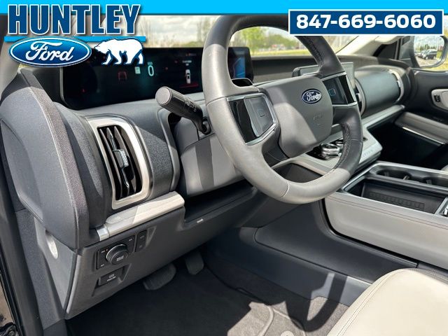 2025 Ford Expedition Active SUV