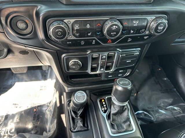 2021 Jeep Wrangler Unlimited Sahara Altitude SUV