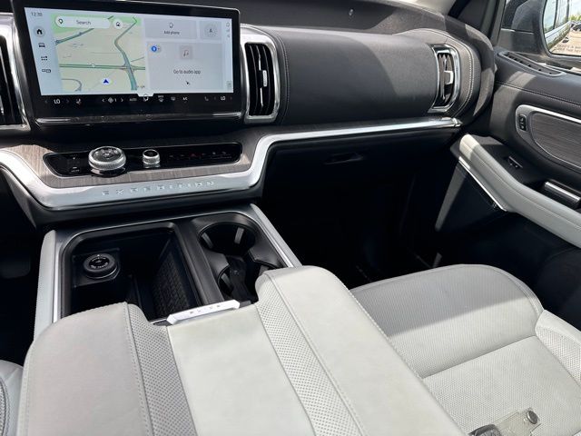 2025 Ford Expedition Platinum SUV